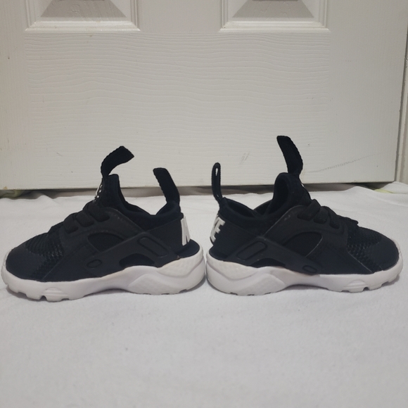 Nike Haurache Ultra - Picture 4 of 8